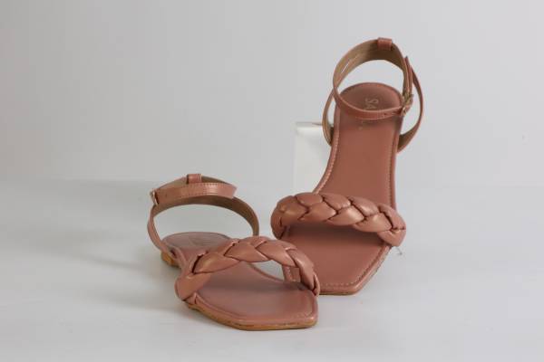 LAYLA FOOTWEAR